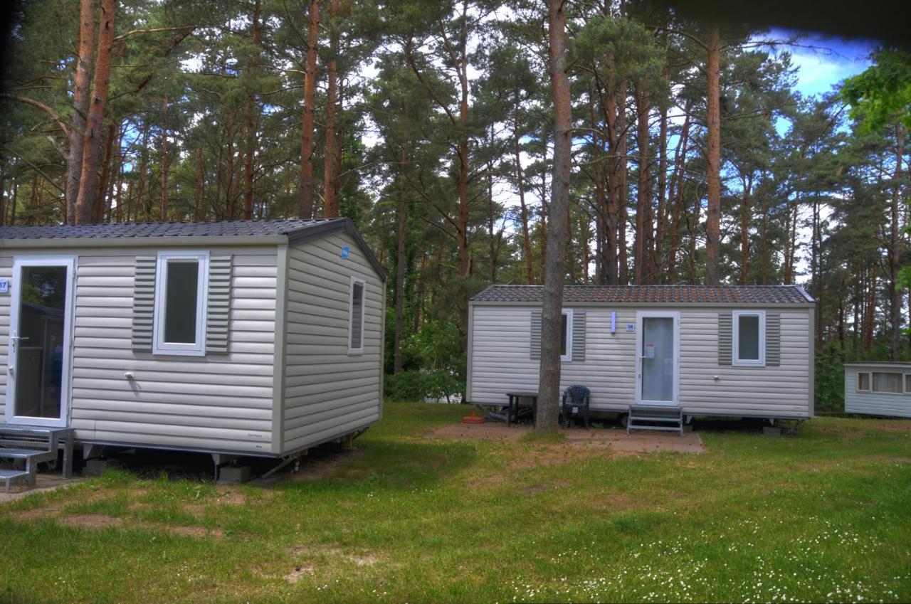 Camping-Und Ferienpark Havelberge Gross Quassow Extérieur photo