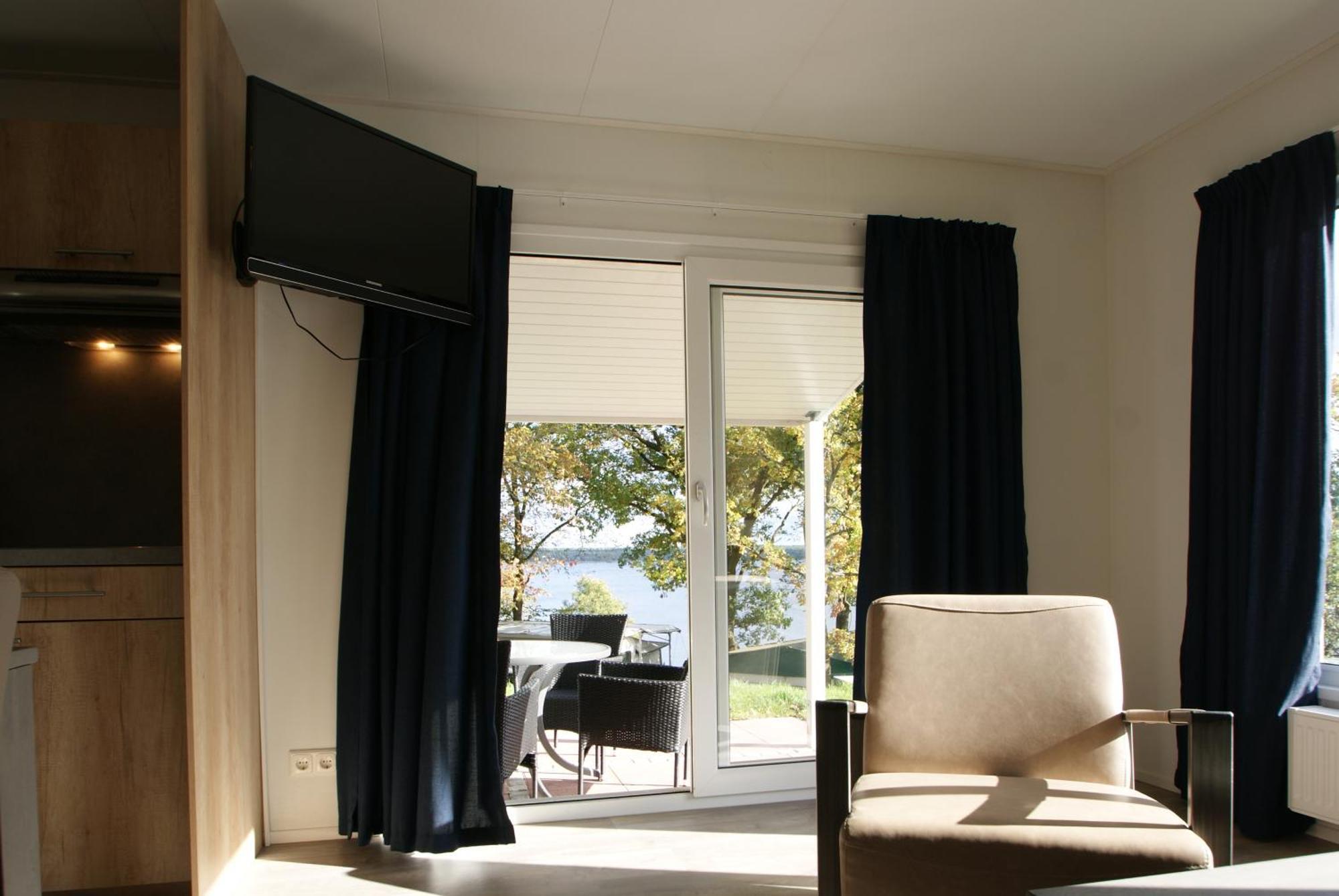 Camping-Und Ferienpark Havelberge Gross Quassow Chambre photo