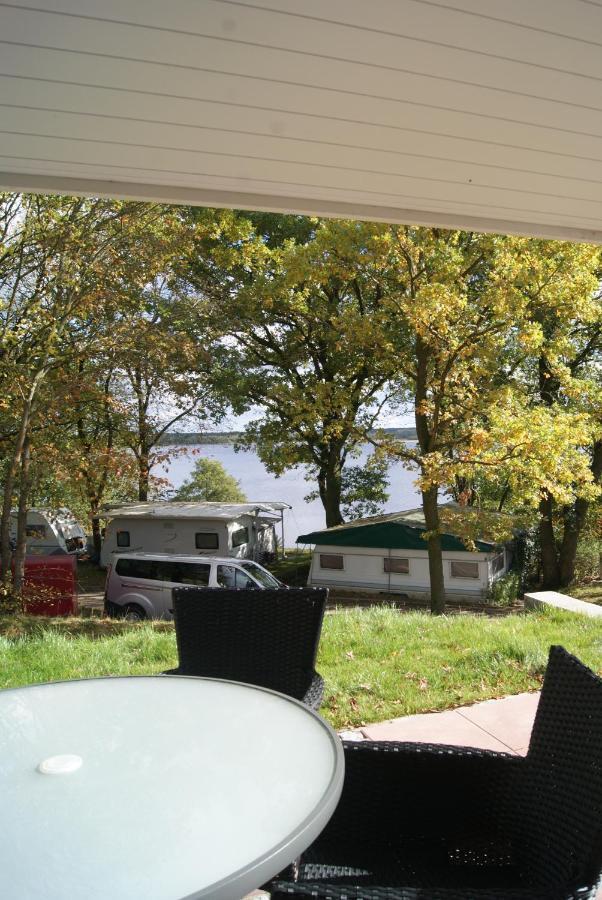 Camping-Und Ferienpark Havelberge Gross Quassow Extérieur photo